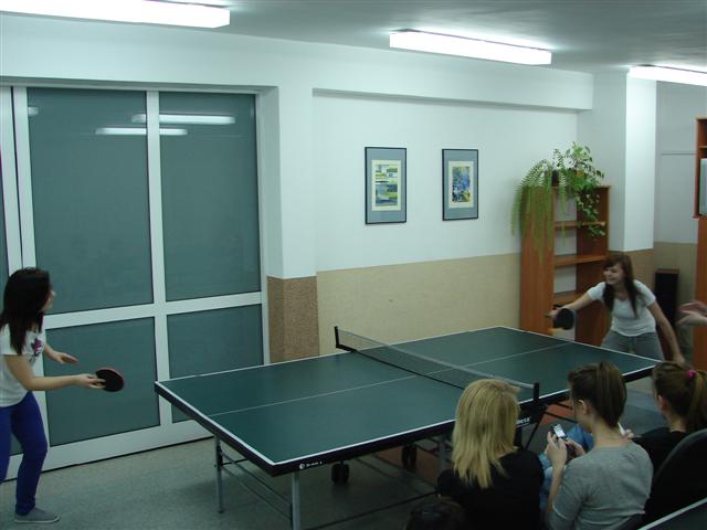 TURNIEJ TENISA STOŁOWEGO