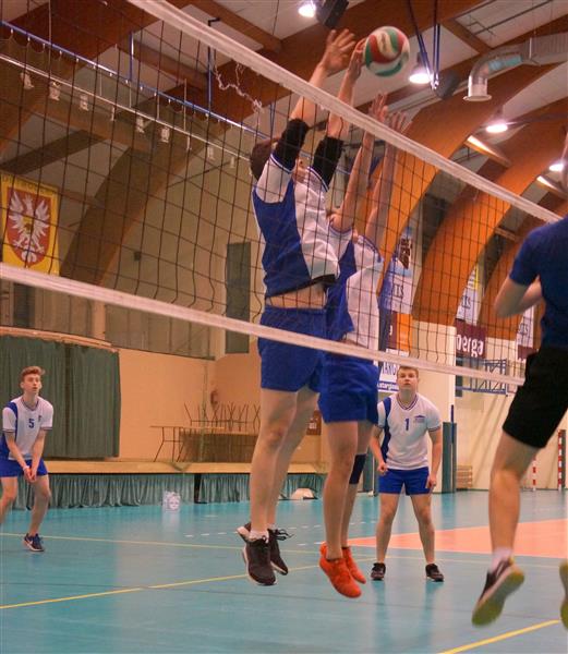 Międzyinternacki Turniej Piłki Siatkowej w Internacie I LO
