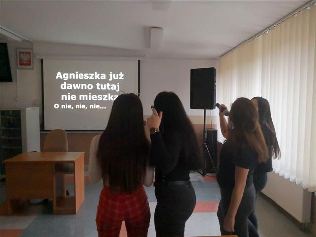 Wieczór karaoke